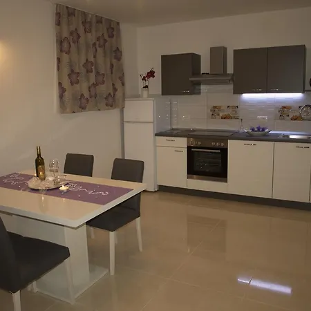 Apartments Svoboda Split Room photo